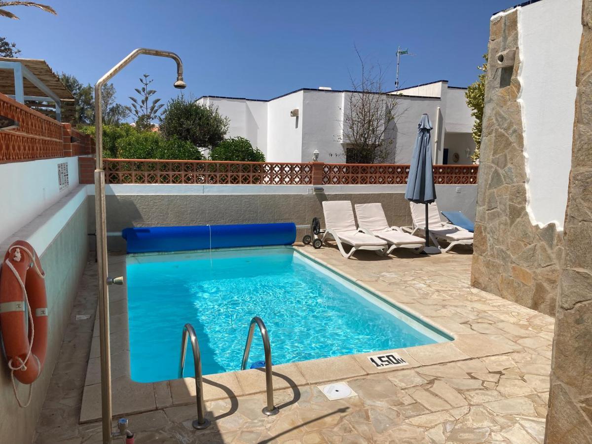 Beach House With The Heated Pool Next To Rocky Point Corralejo Exterior foto