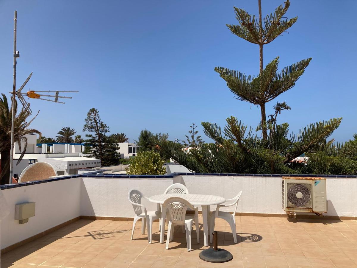 Beach House With The Heated Pool Next To Rocky Point Corralejo Exterior foto