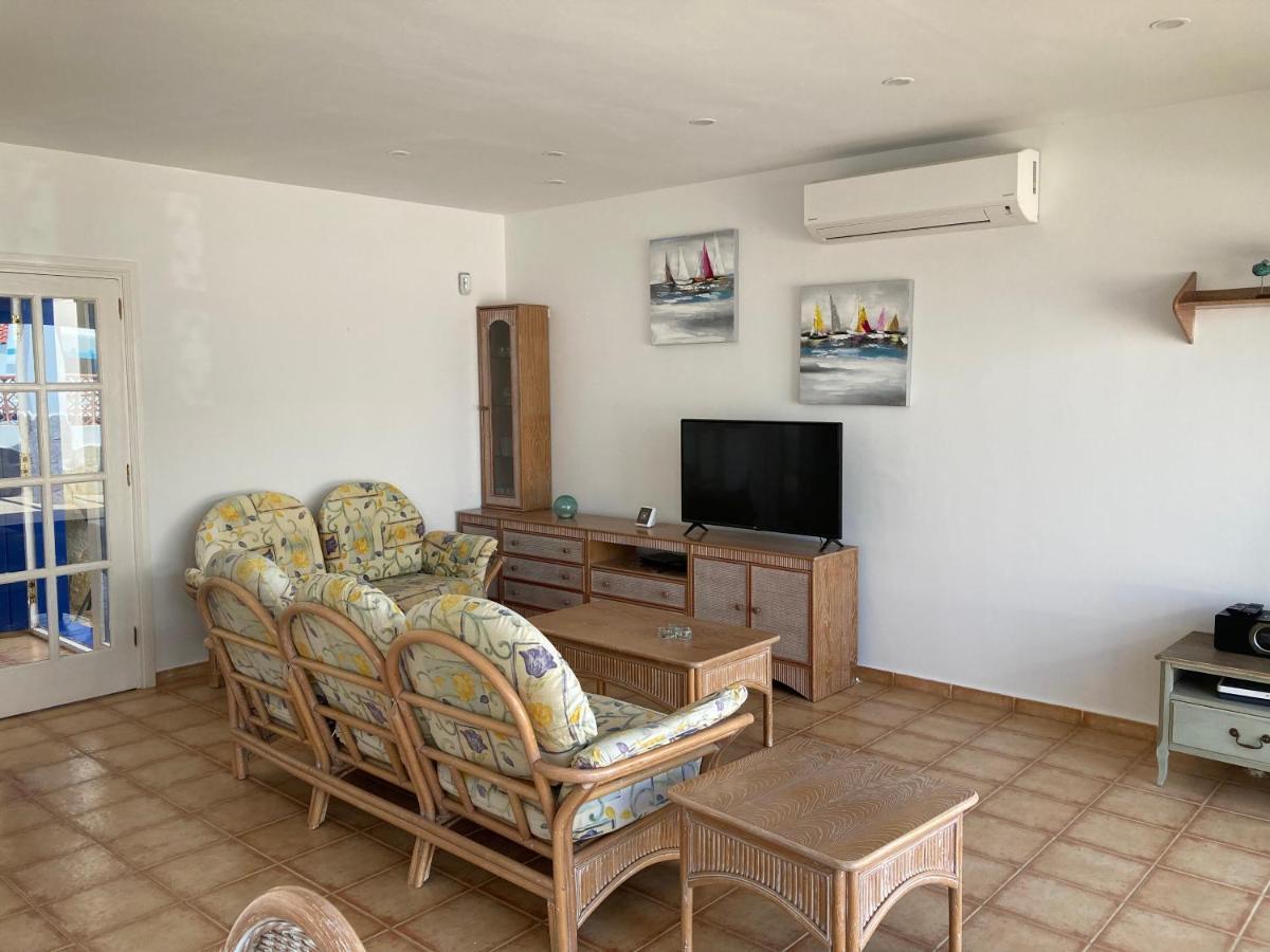 Beach House With The Heated Pool Next To Rocky Point Corralejo Exterior foto