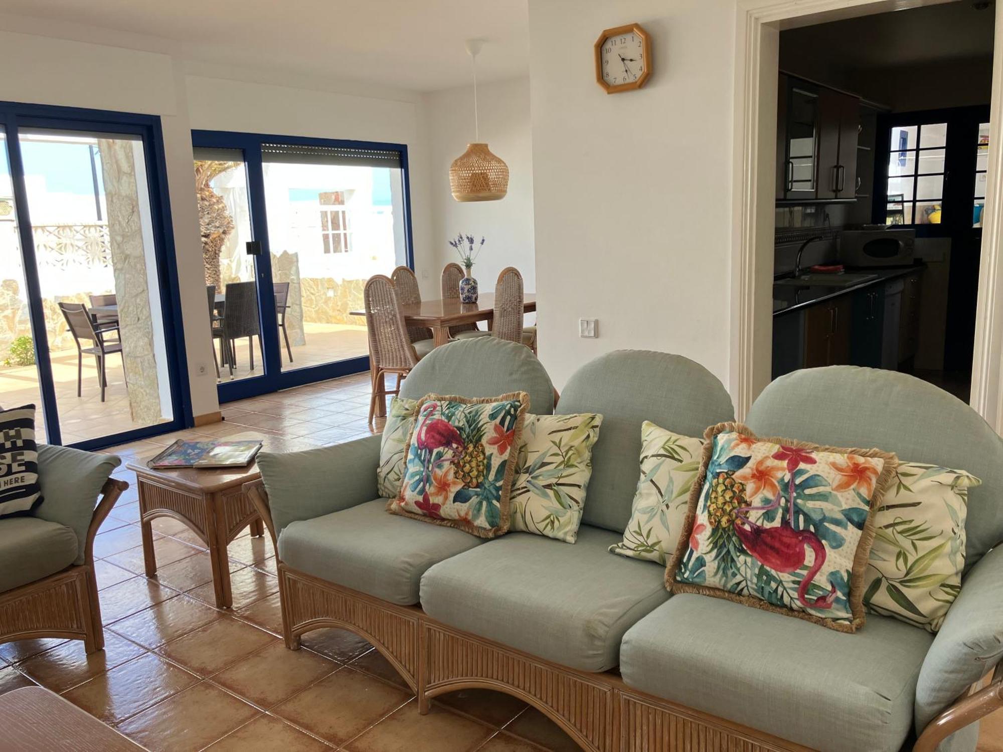 Beach House With The Heated Pool Next To Rocky Point Corralejo Exterior foto